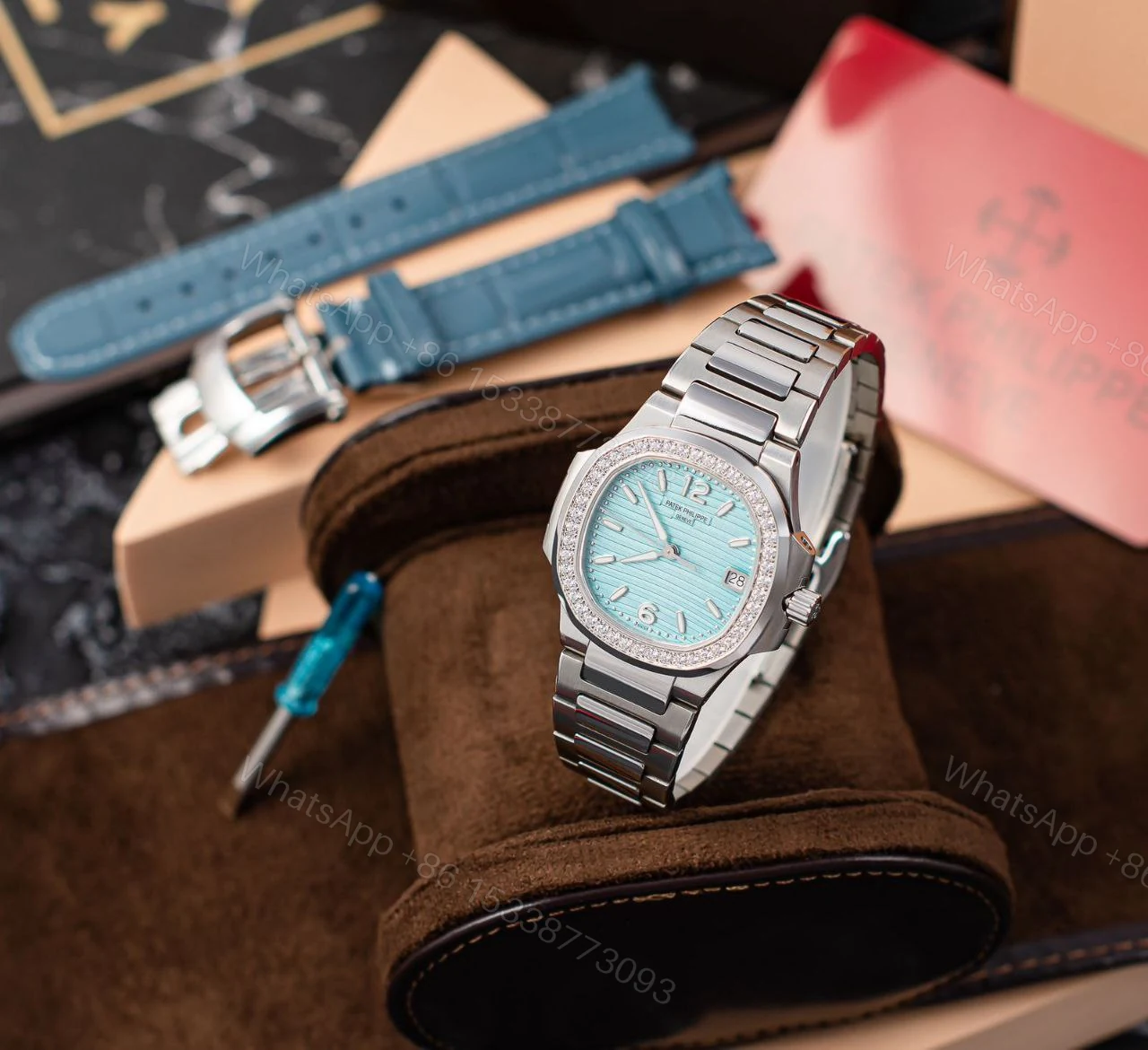 View 5 of Patek Philippe Nautilus 40mm