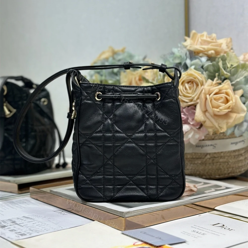 View 2 of 高仿Dior*D-Motion系列M2851M900小牛皮水桶包小號黑色免檢版