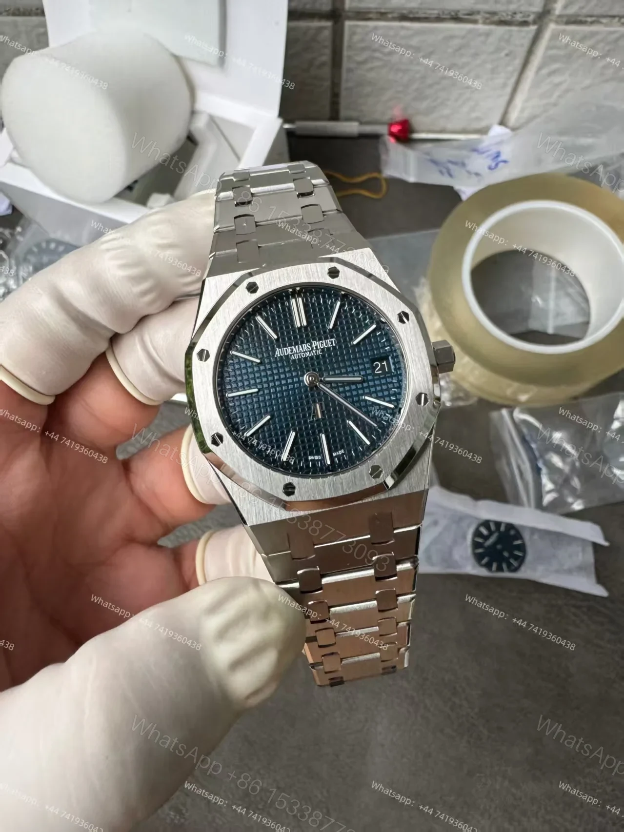 View 9 of Audemars Piguet Super Clone Royal Oak “Jumbo” Extra-Thin 15202ST 39mm