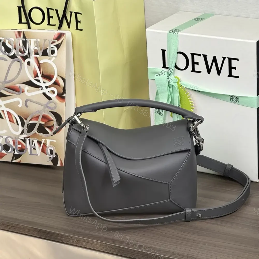 高仿Loewe*Puzzle系列6862單肩包灰色小號免檢版 — view 1