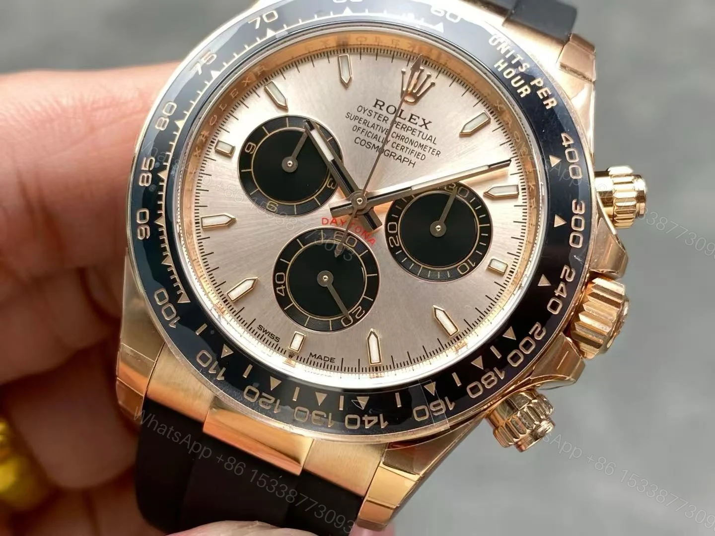View 11 of Replica Rolex Cosmograph Daytona Everose gold 116515LN