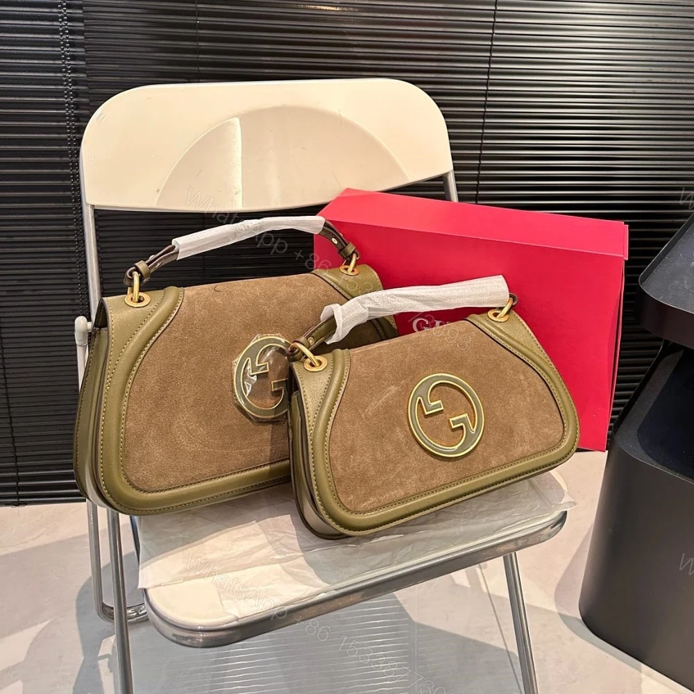 View 2 of Gucci Blondie Small Shoulder Bag Dark Green 26Cm 815715 CAAAU 3027