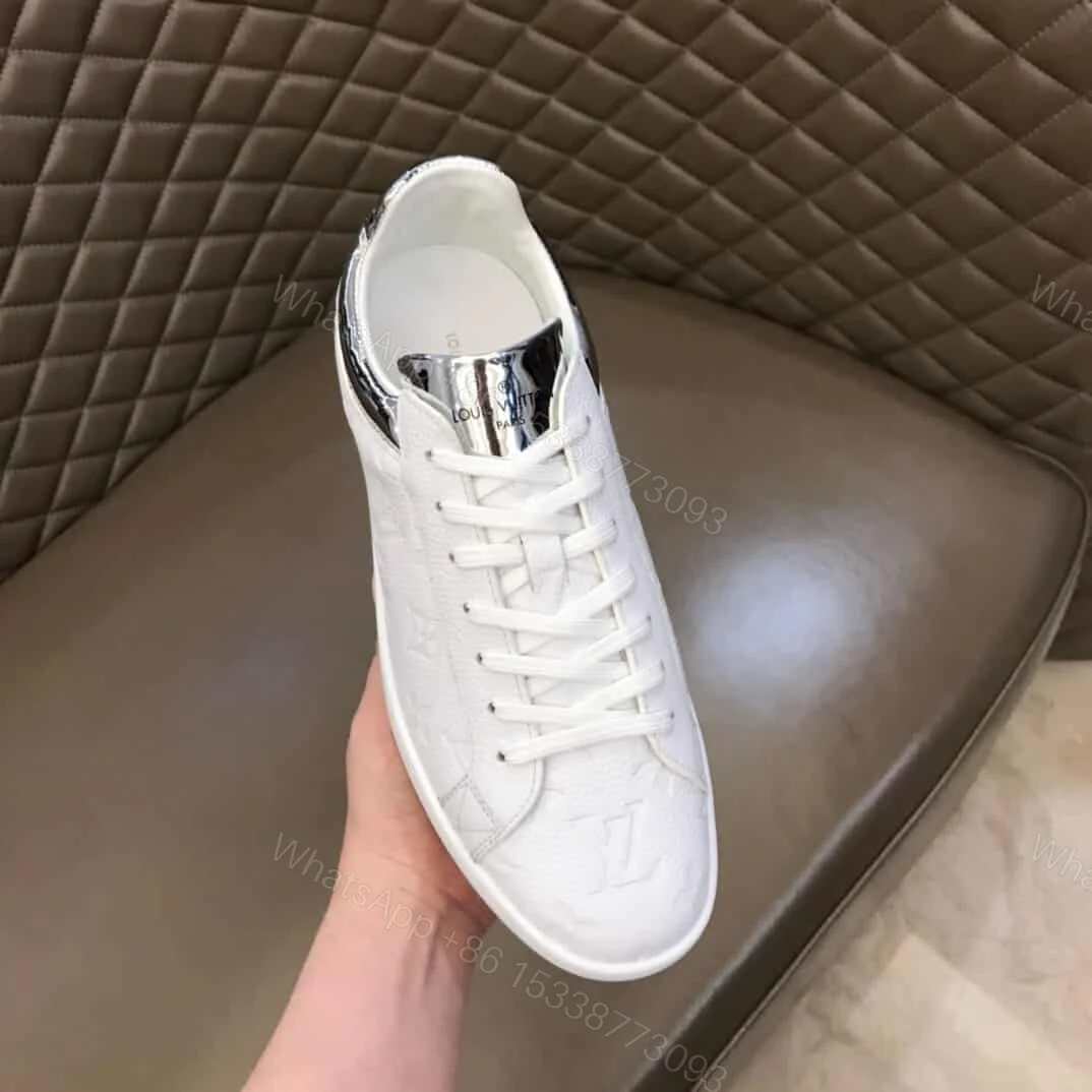 View 4 of LOUIS VUITTON LUXEMBOURG SNEAKER – LV168