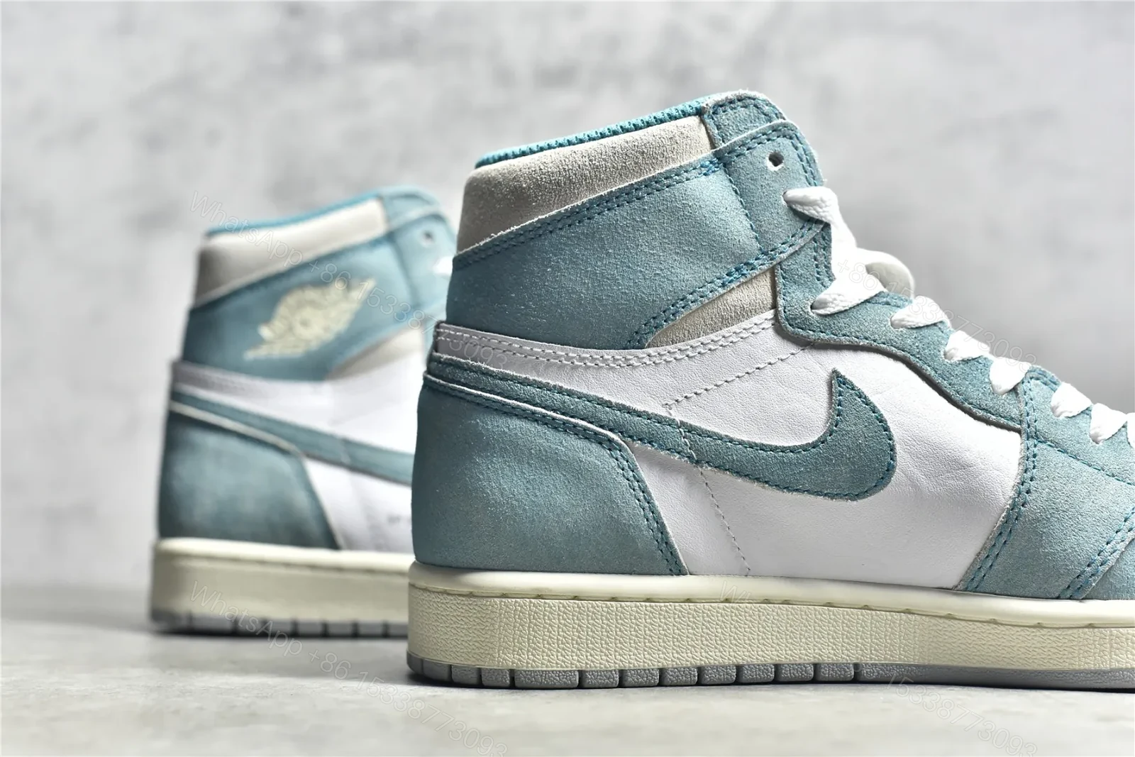 View 5 of Air Jordan 1 Retro High “Turbo Green” Reps