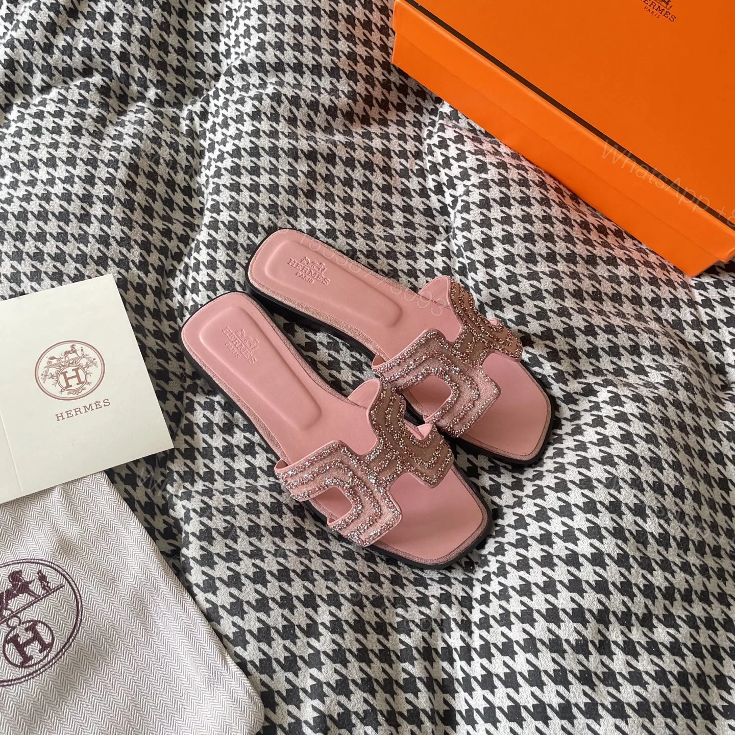 View 3 of HERMES ORAN SANDAL ROSE AUBE H212010Z 9M380