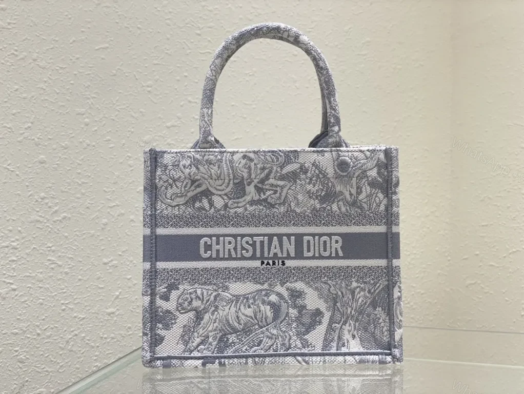 Charcoal Jacquard Tote - Luxe Everyday Carry Bag — view 1