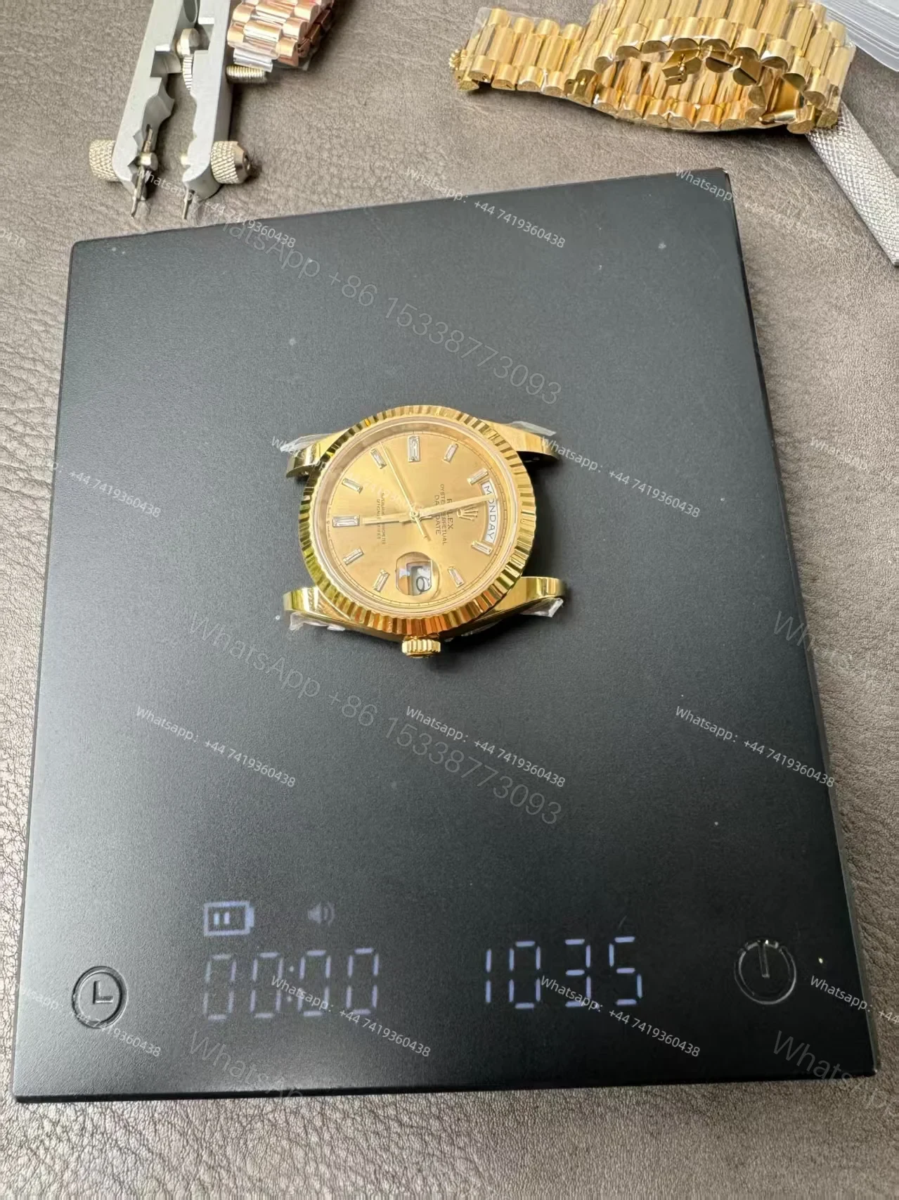 View 6 of Rolex Day-Date M228238-0005 1:1 Replica Gold Diamond Dial 40MM 3255 Movement Presidential Bracelet Super Clone Watch