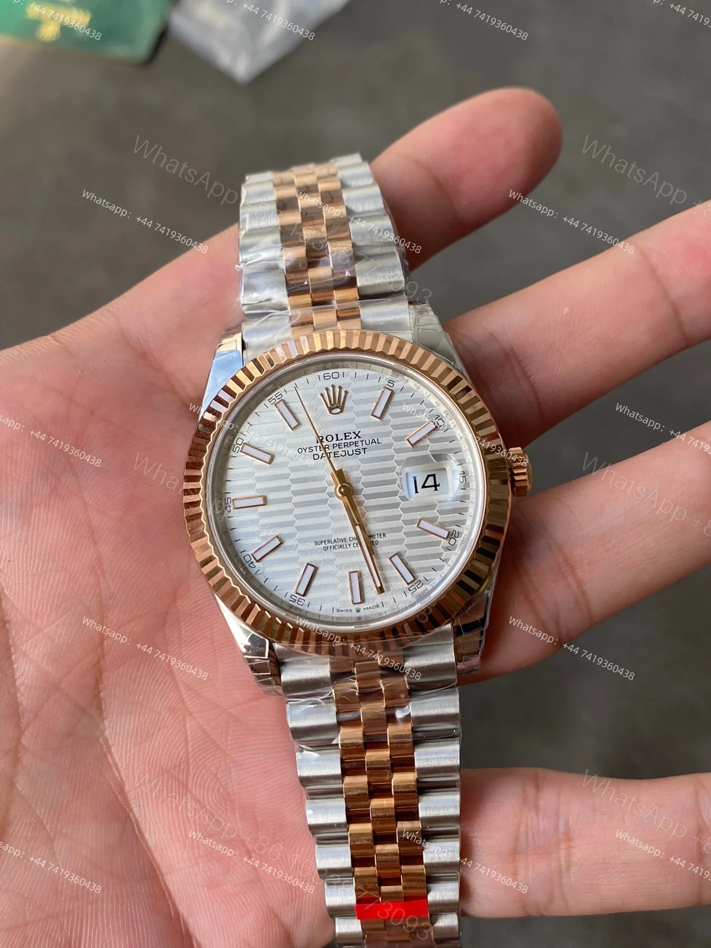View 3 of Rolex Datejust M126331-0018 1:1 Replica Water Ripple Rose Gold Silver Dial Jubilee 41MM 3235 Movement Super Clone Watch