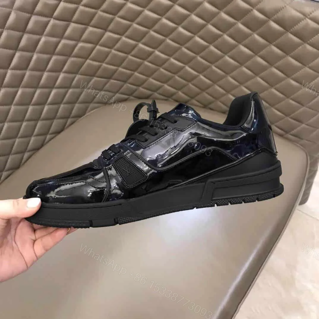 View 3 of LOUIS VUITTON TRAINER SNEAKER – LV202