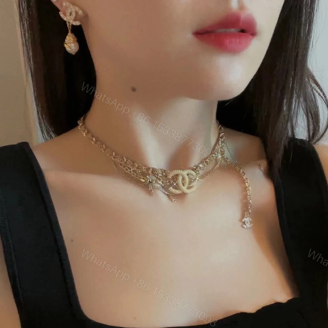 View 3 of EN – Lux Chanel Necklaces 018