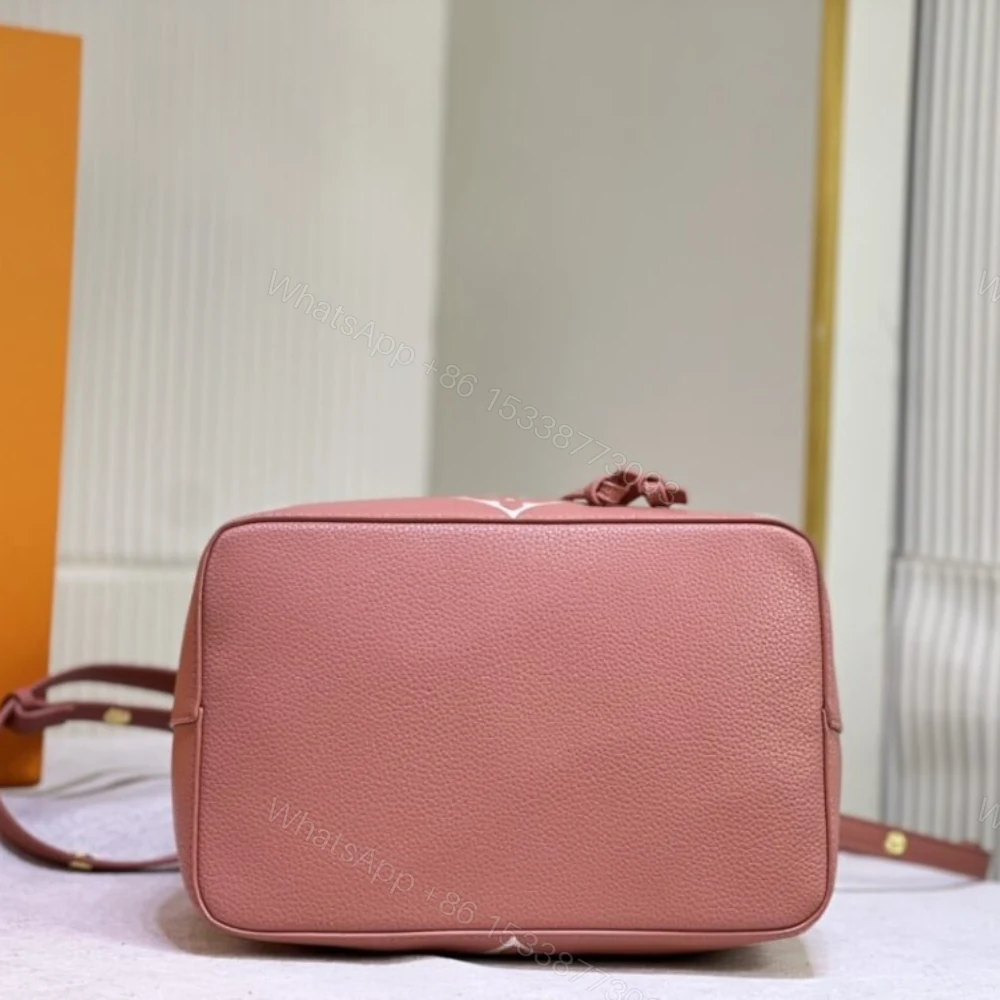 View 7 of Louis Vuitton Neonoe Pink 26Cm M45555