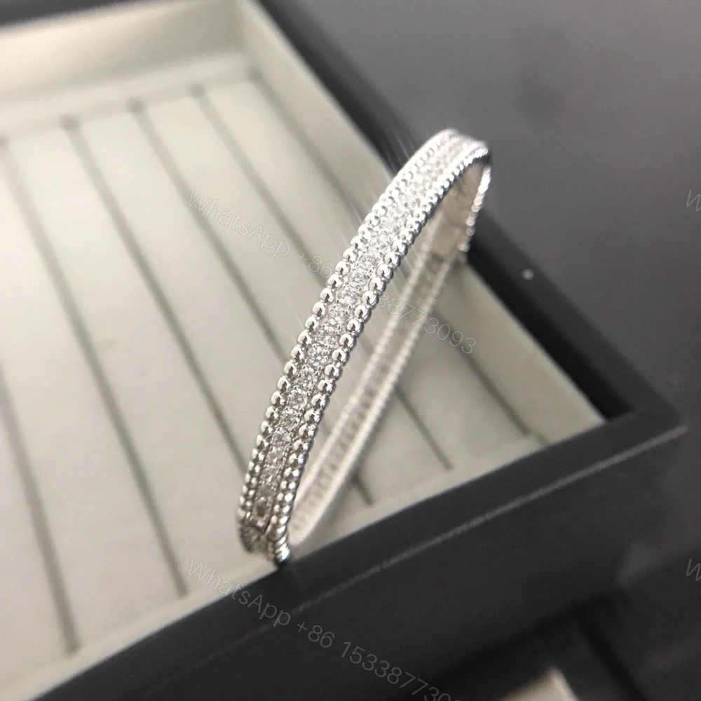 View 2 of 高仿首飾VanCleef&Arpels*RP27H00單排鑲鑽白金手鐲