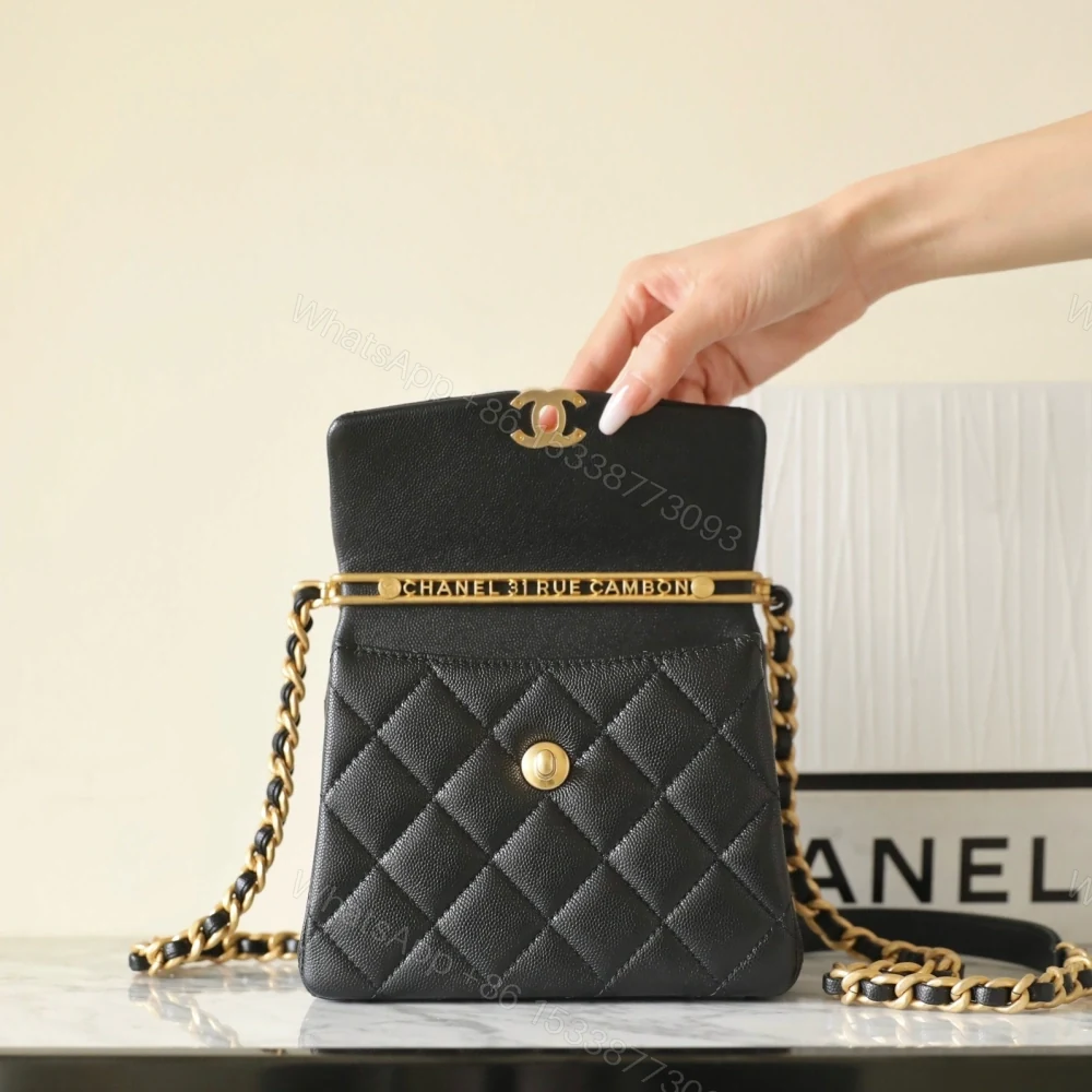 View 3 of 高仿Chanel*24S系列AS4472黑色球紋牛皮單肩包免檢版