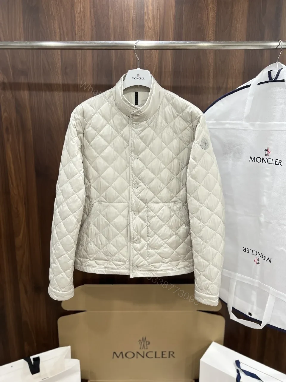Quilted Light Warmth Jacket — Diamond Stitch, Minimal Sleek Style — view 1