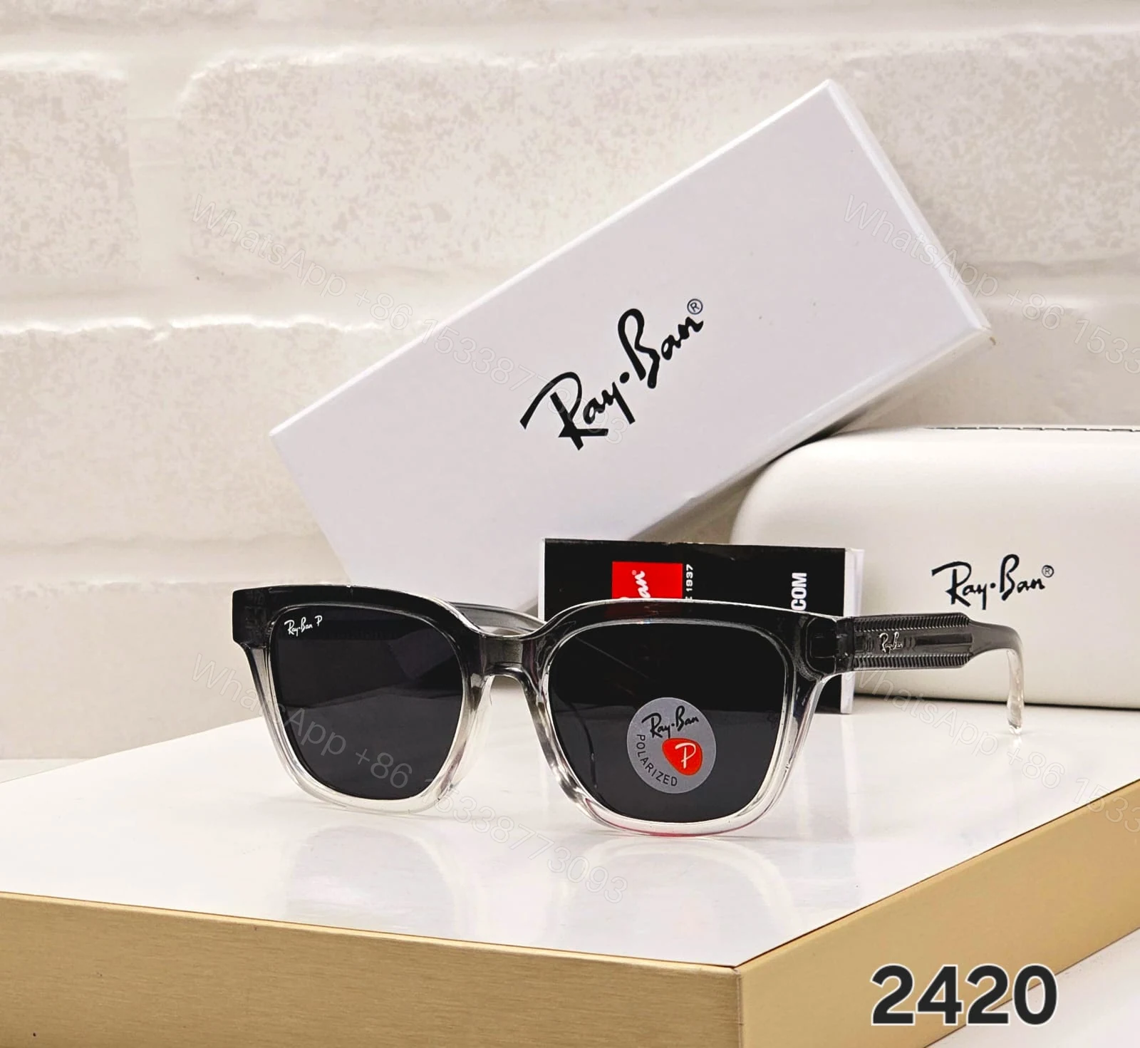 Ray-Ban Square Sunglasses Black-Grey — view 1
