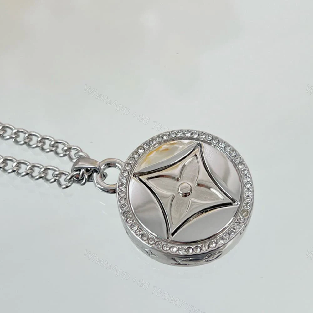 View 4 of LV Twisted Flower Necklace