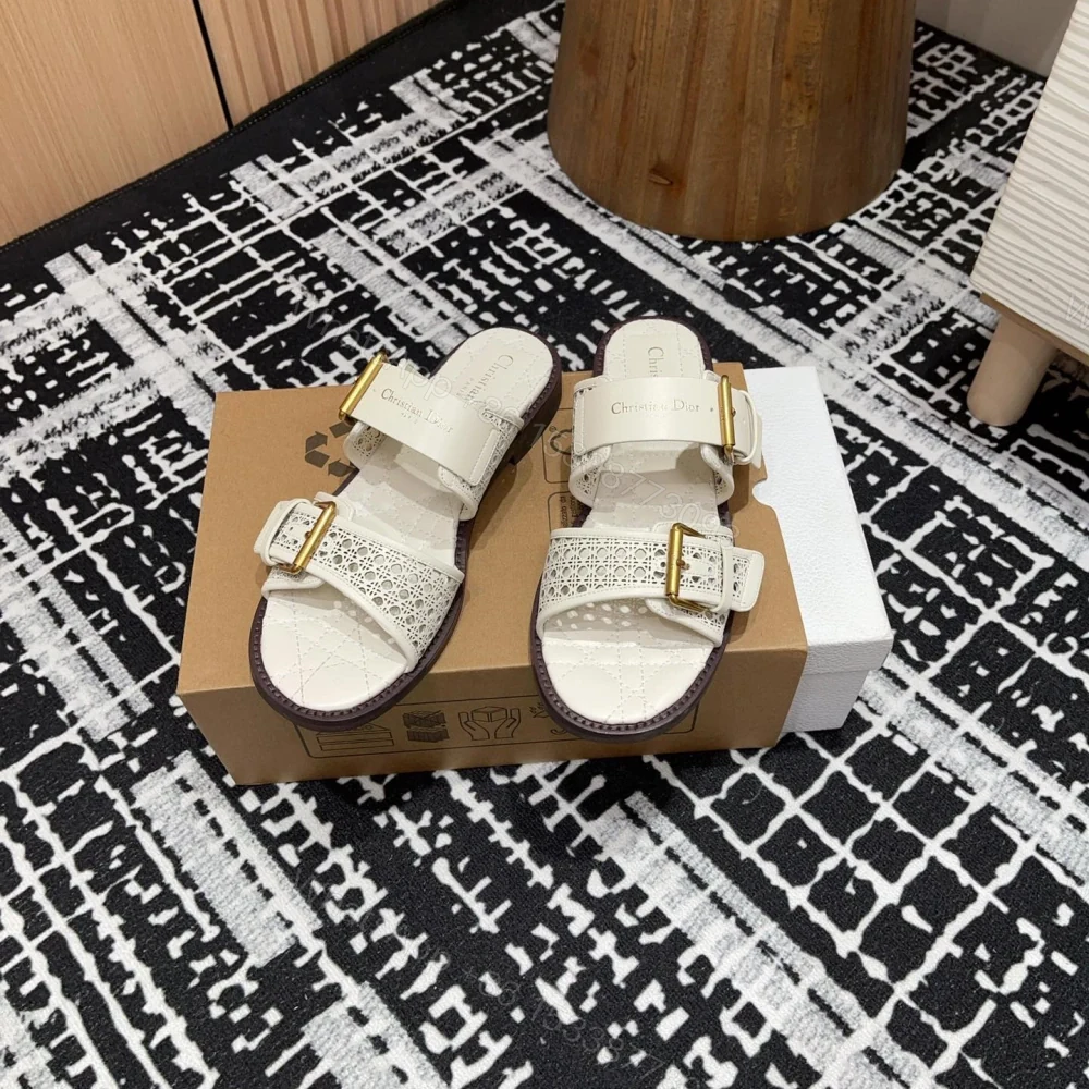 View 6 of 高仿Dior*D-Avenue系列KCO196圓頭塔扣一字拖鞋白色免檢版