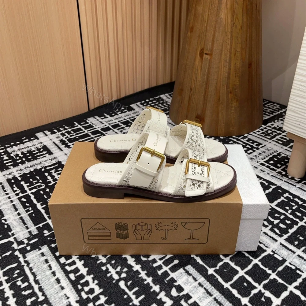 View 3 of 高仿Dior*D-Avenue系列KCO196圓頭塔扣一字拖鞋白色免檢版