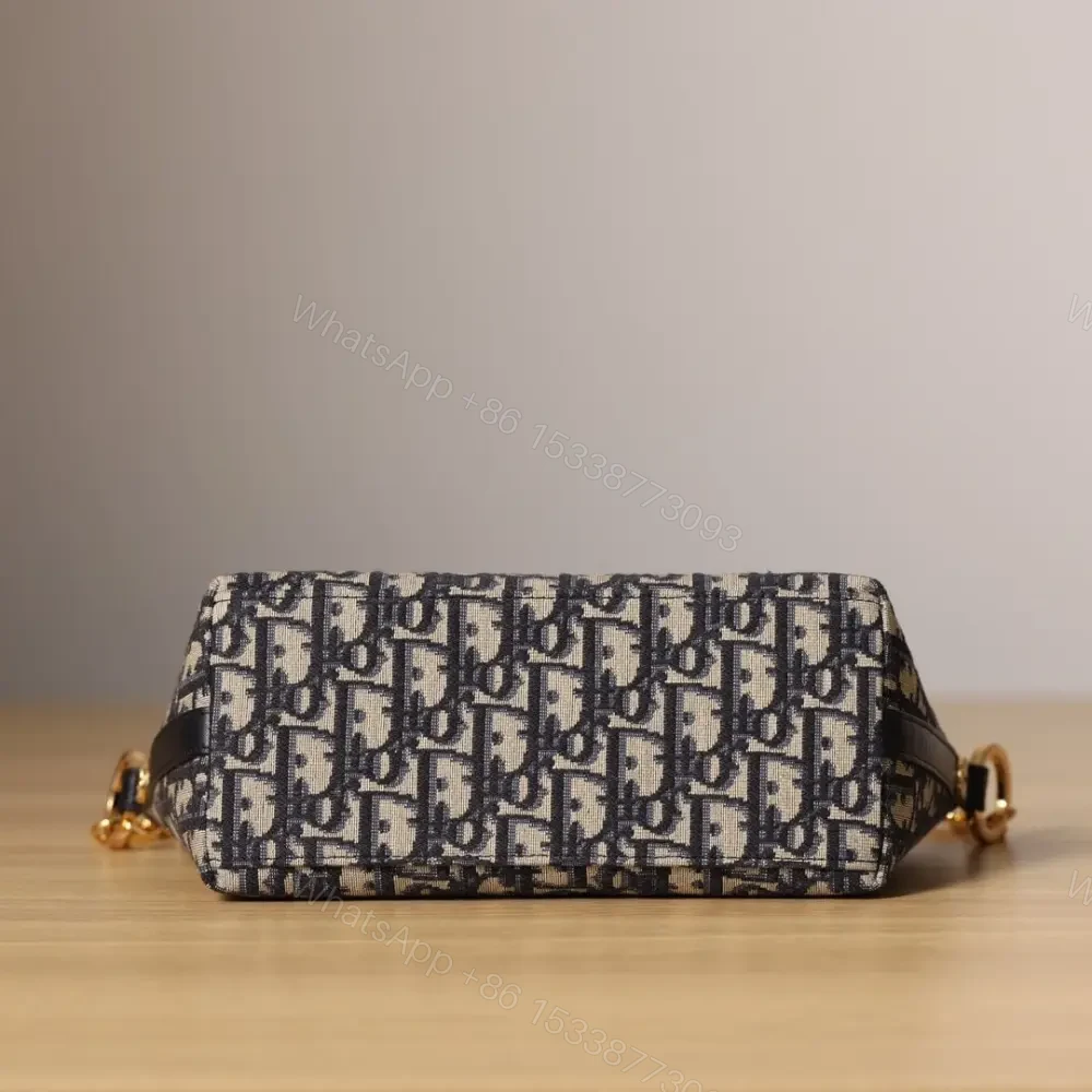 View 6 of 高仿Dior*StarHobo系列鏈條手袋2024新款免檢版