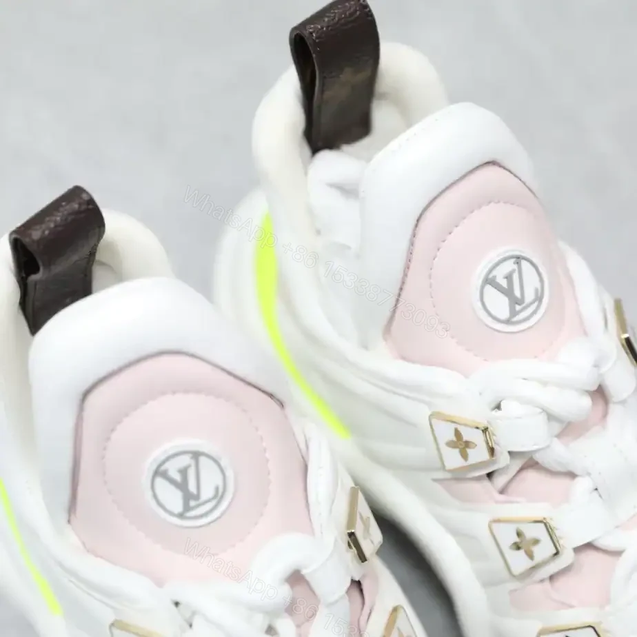 View 6 of LV ARCHLIGHT SNEAKER – LSVM014