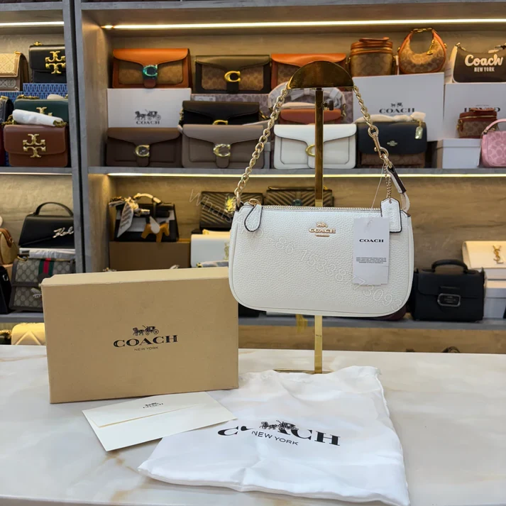 First Copy Coach Imported Quality 2026 Womens Handbag — view 1