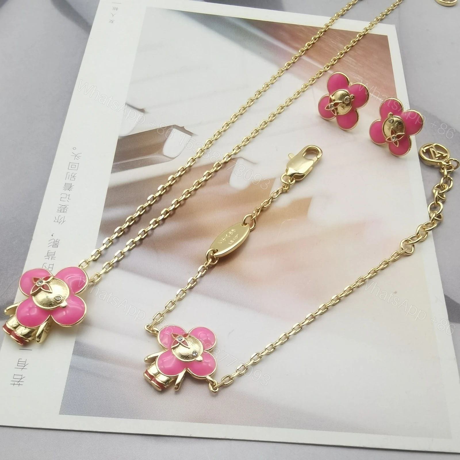 View 3 of Combo EN – Lux LV Necklaces 098