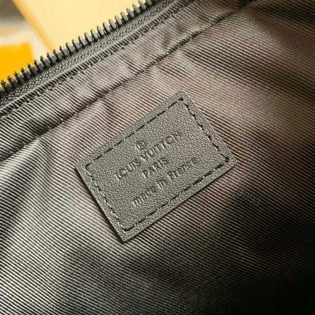 View 4 of LOUIS VUITTON DUO MESSENGER G5 M69827