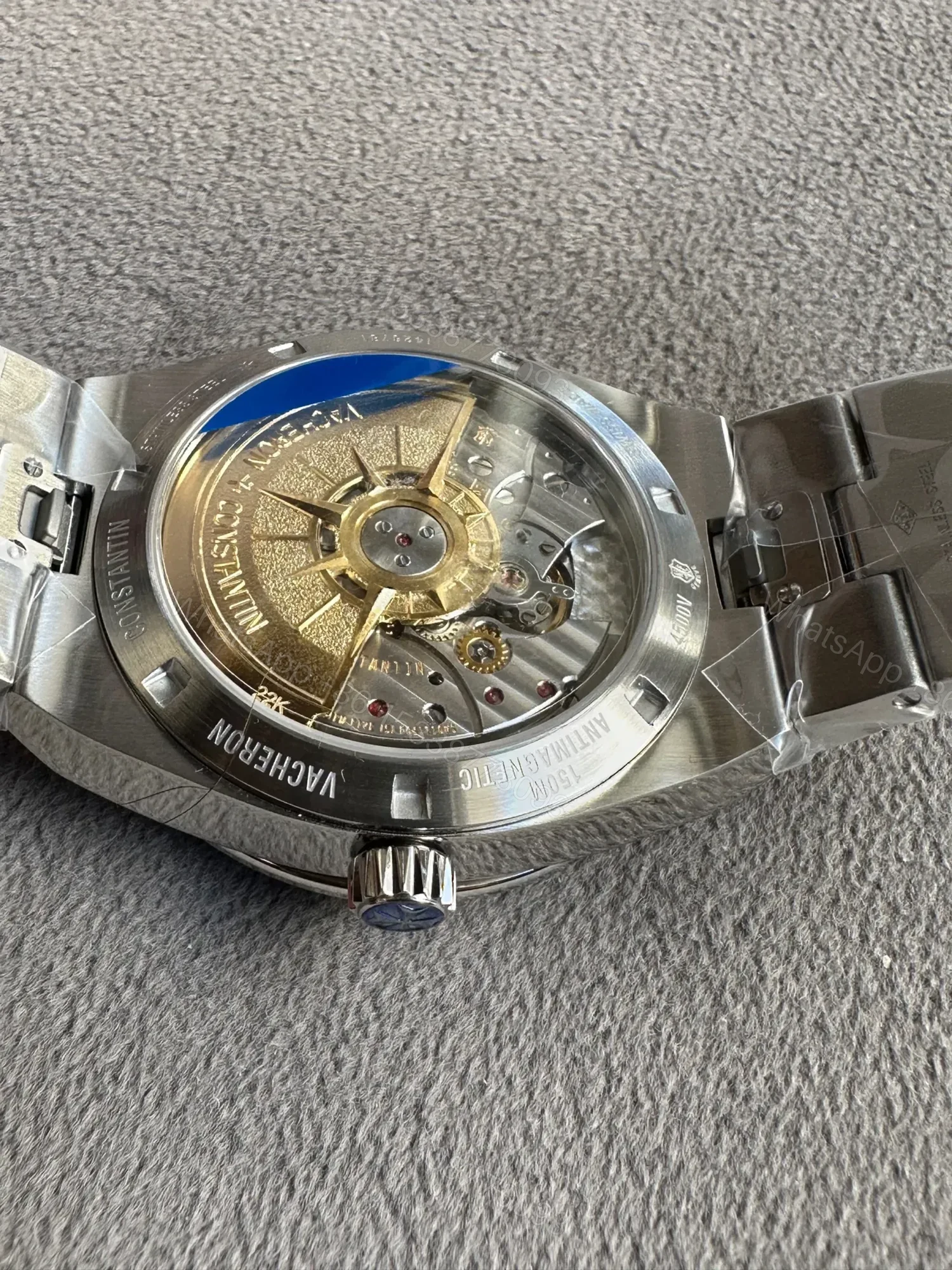 View 4 of Vacheron Constantine Overseas