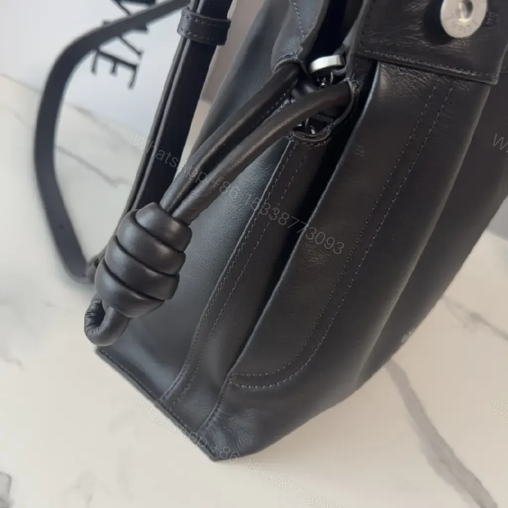 View 5 of Minimalist Leather Bag – Structured, Durable Everyday Carry