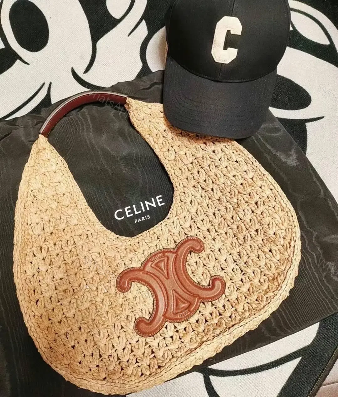 CELINE — view 1