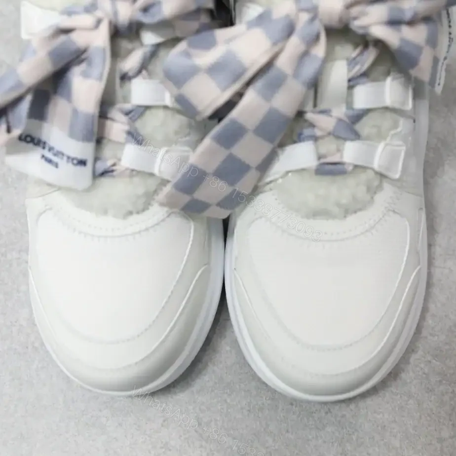 View 7 of LV ARCHLIGHT SNEAKER – LSVM020