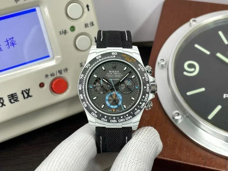 Replica Rolex Daytona DiW Carbon Black Dial 40mm — view 1