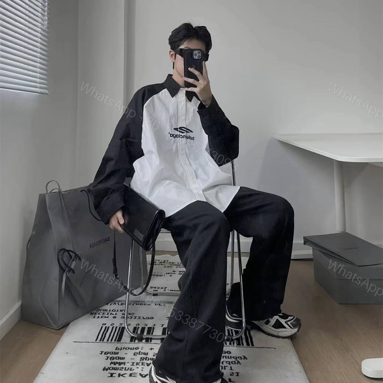 View 15 of 高仿Balenciaga*SS23系列738841拼色防曬外套