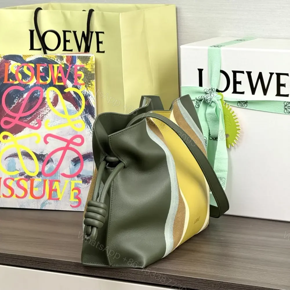 View 3 of 高仿Loewe*Flamenco系列5686拼皮單肩包黃綠色中號免檢版