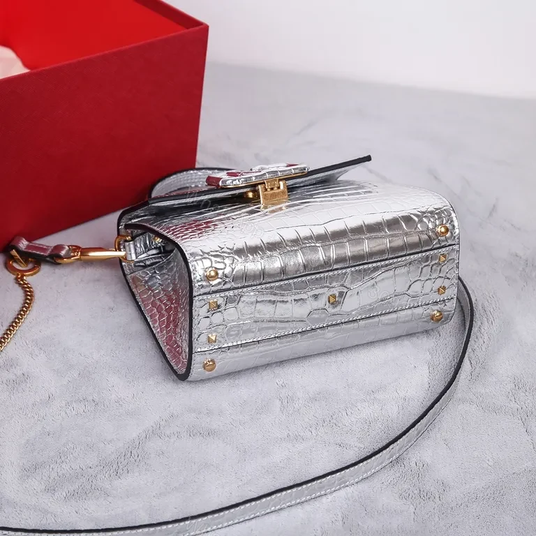 View 9 of Gleaming Croc-Embossed Silver Handbag: Luxe Crossbody Bag