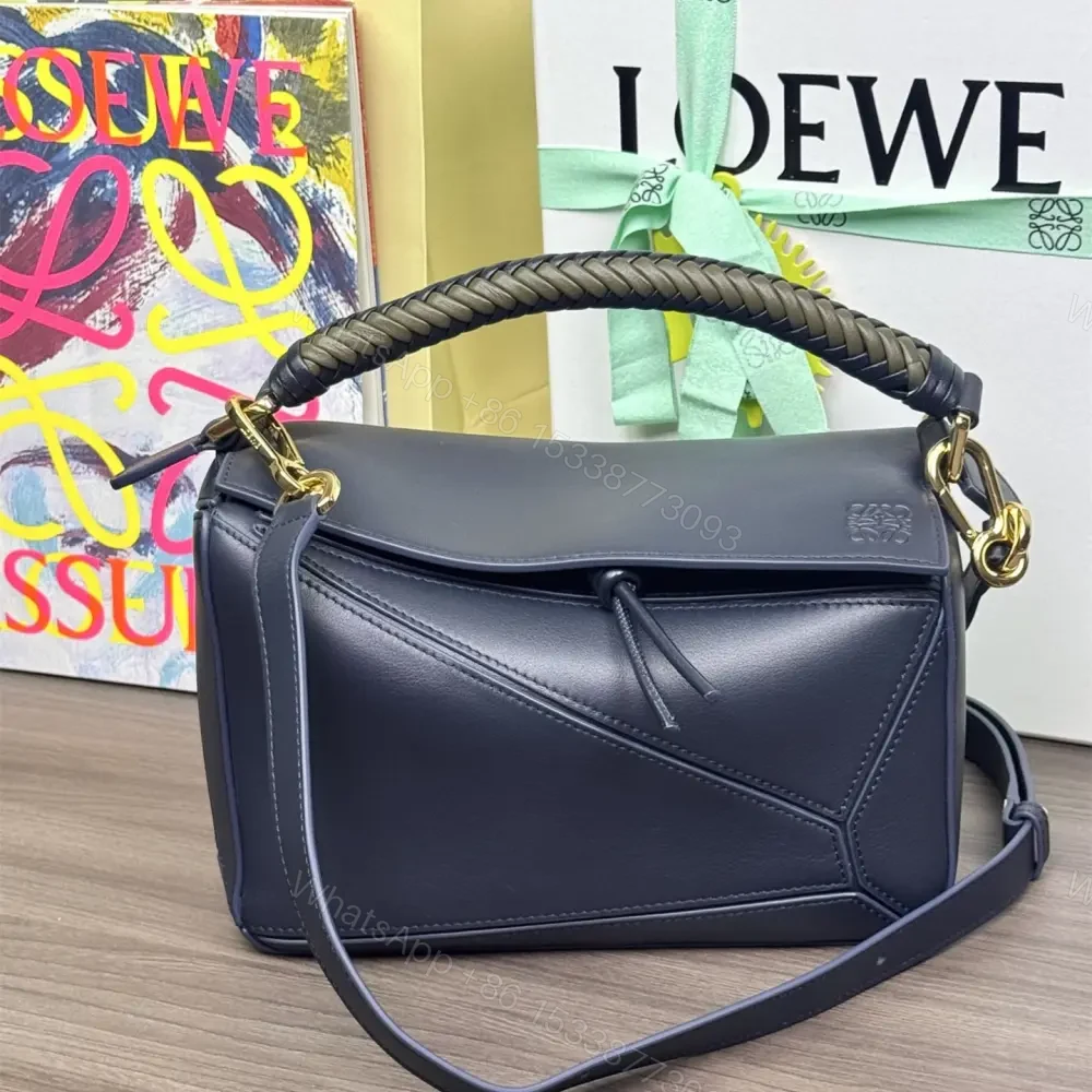 高仿Loewe*Puzzle系列4734小牛皮單肩包深墨水藍小號免檢版 — view 1