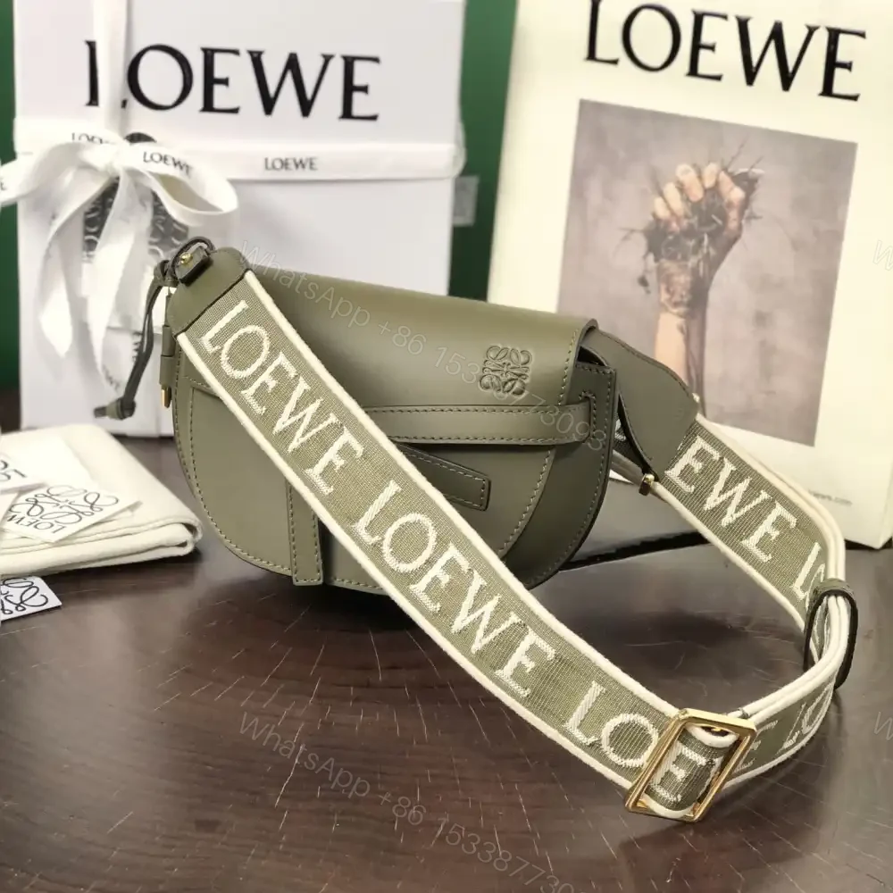View 5 of 高仿Loewe*Gate系列4357小牛皮斜挎包綠色Mini免檢版