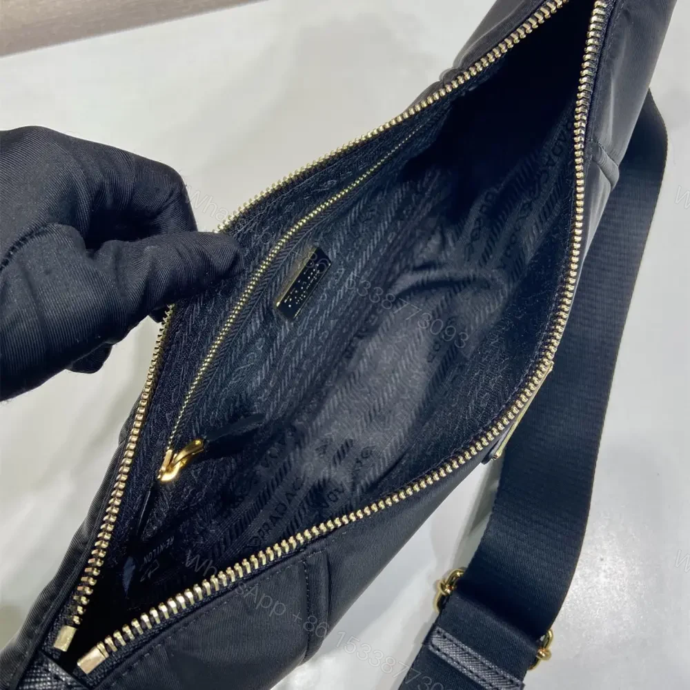 View 7 of 高仿Prada*RE-Nylon系列1BH222單肩半月包黑色免檢版