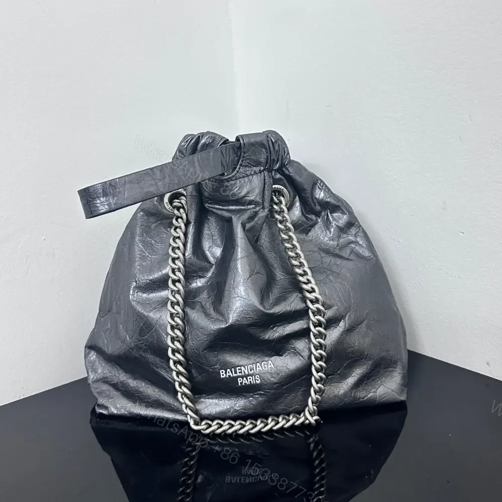 高仿Balenciaga2023Crushtote褶皺牛皮購物袋小號 — view 1