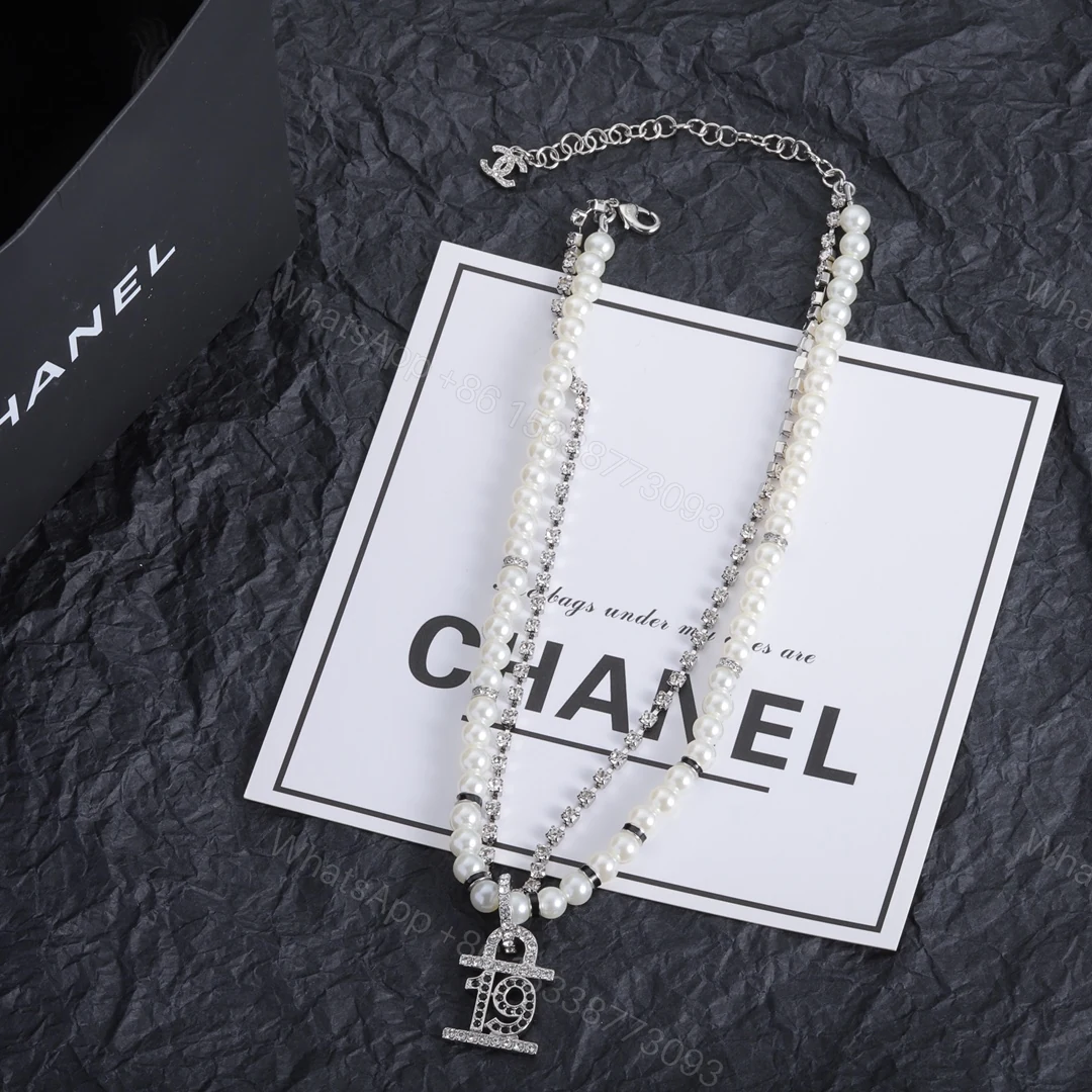 View 3 of EN – Lux Chanel Necklaces 023