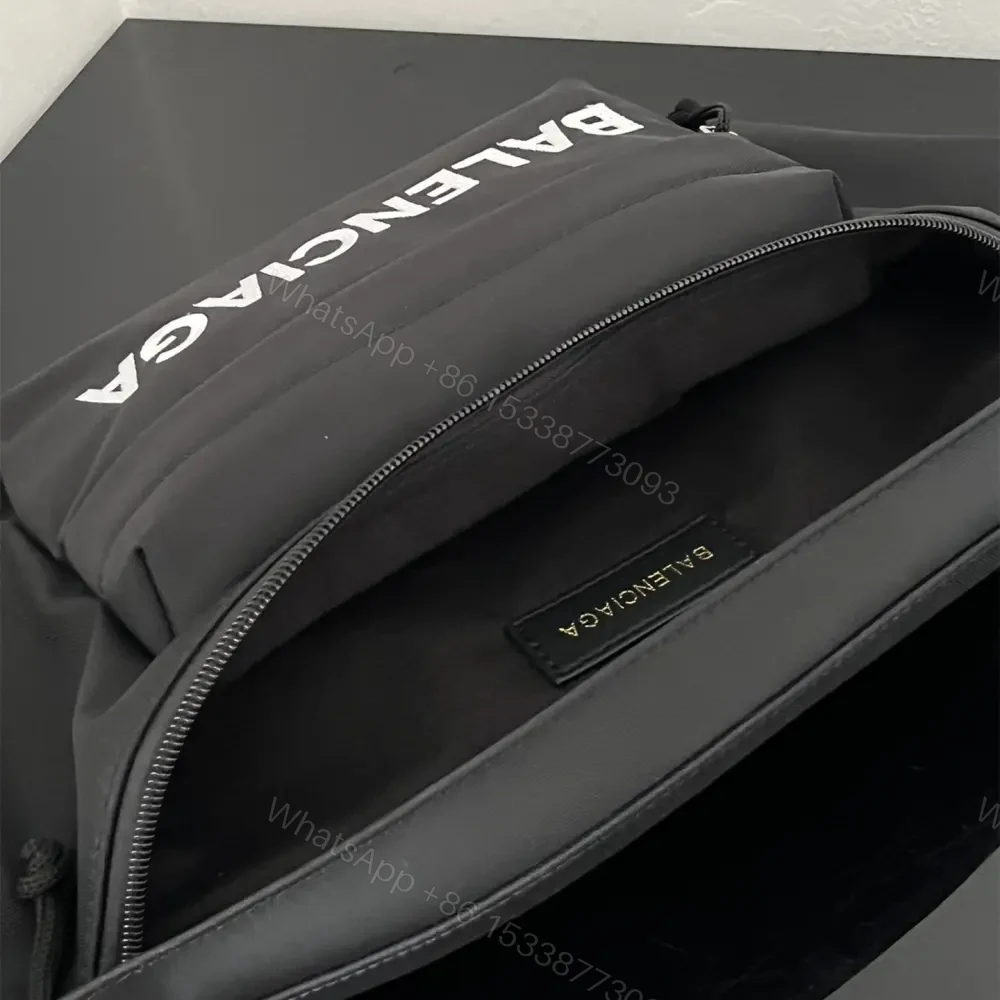View 8 of 高仿BalenciagaWheelBeltpack系列尼龍胸包黑白色