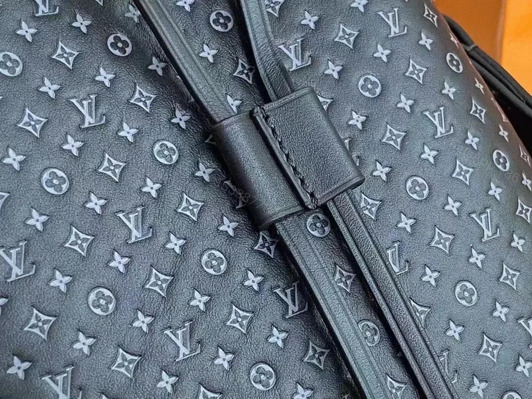 View 5 of Louis Vuitton LV Neonoe BB Like Auth Black Woman’s Handbags 26cm