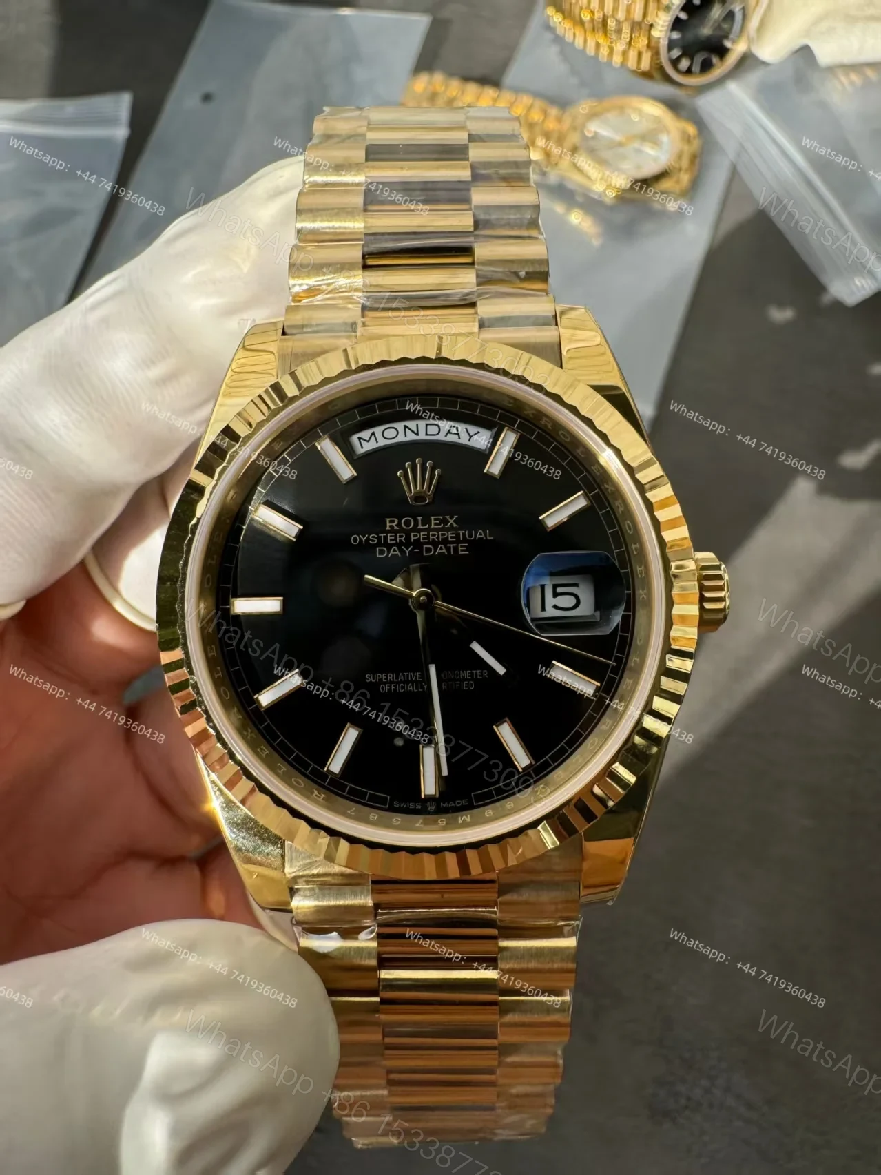 View 14 of Rolex Day-Date M228238-0067 1:1 Replica Gold Black Dial 40MM 3255 Movement Presidential Bracelet Super Clone Watch