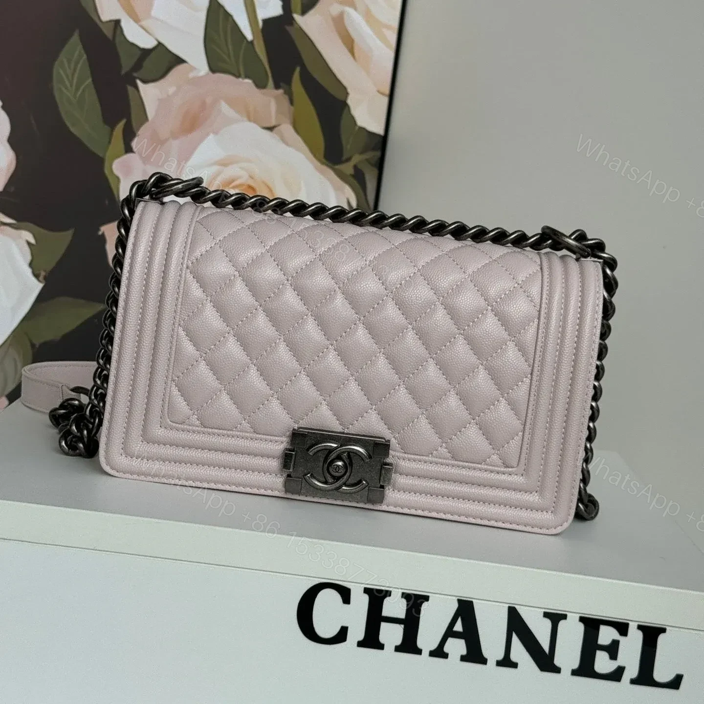 CHANEL BOY BAG MEDIUM 25 IN PINK CALFSKIN — view 1