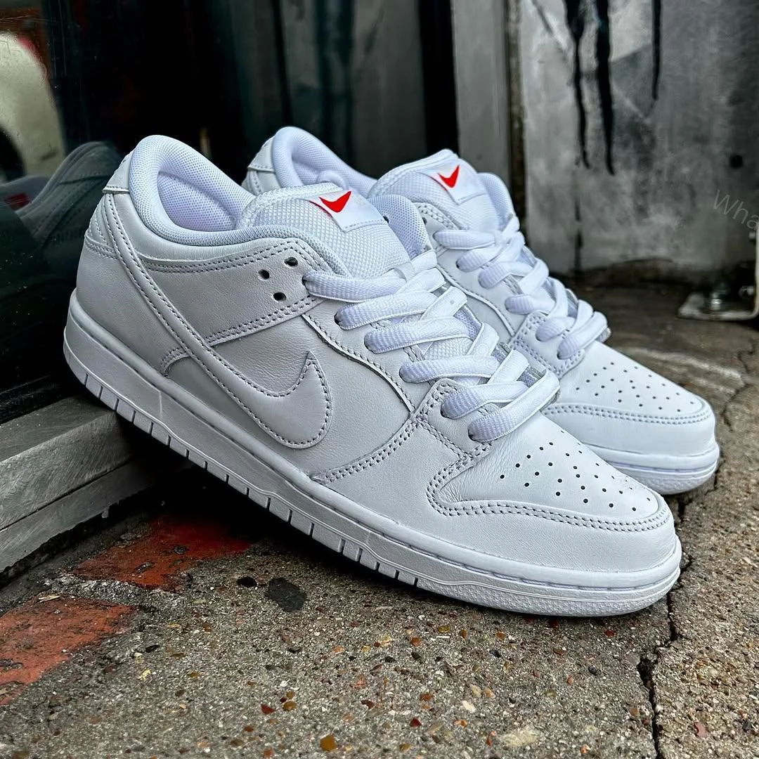 View 5 of FIRST COPY NIKE SB DUNK TRIPPLE WHITE FOR MEN