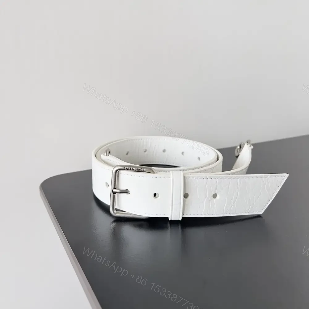 View 9 of 高仿Balenciaga*BBSolt系列腋下包白色M