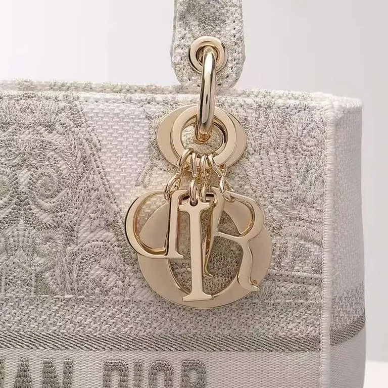 View 7 of Textured Dior Handbag: Structured Luxury, Allâ€‘Day Sophistication