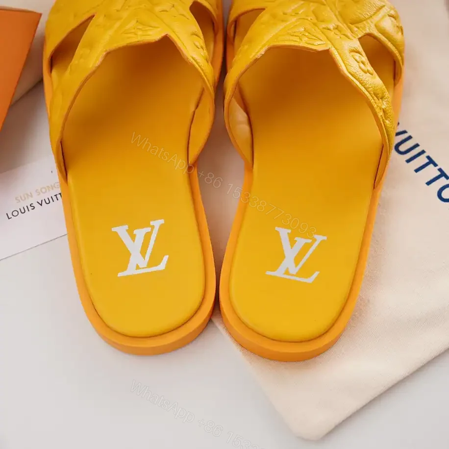 View 10 of LV OASIS MULE – LVS29