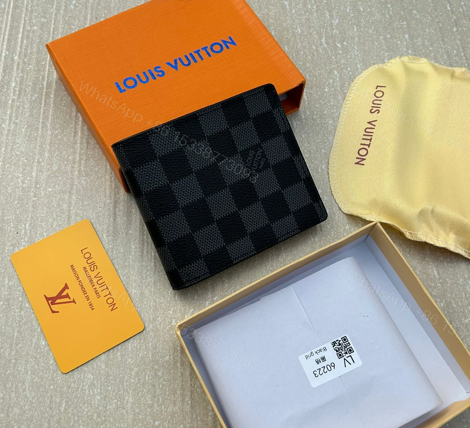 View 3 of FIRST COPY LOUIS VUITTON WALLET