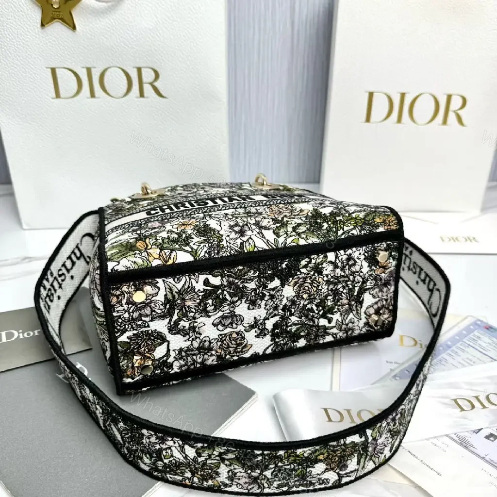 View 5 of Floral Jacquard Handbag — Elevated Everyday Luxury